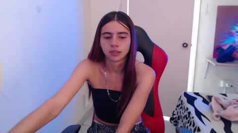 maxinesex_ online show from December 1, 1:31 pm