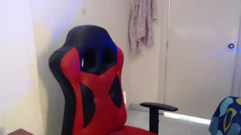 maxinesex_ online show from June 24, 3:08 pm
