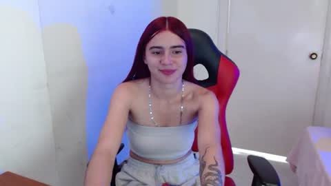 maxinesex_ online show from July 15, 3:28 pm