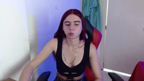maxinesex_ online show from July 28, 2:24 pm