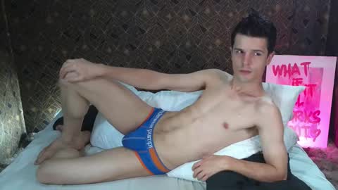 Snapshot of maxtopboy chatting on September 14, 7:21 am Max online show from September 14, 7:21 am
