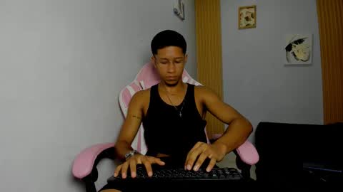 maxvibe420 online show from October 5, 7:21 pm