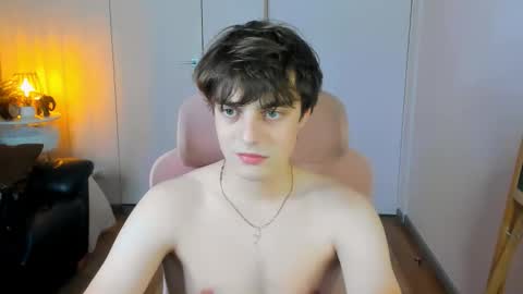 Max online show from March 9, 2:05 am