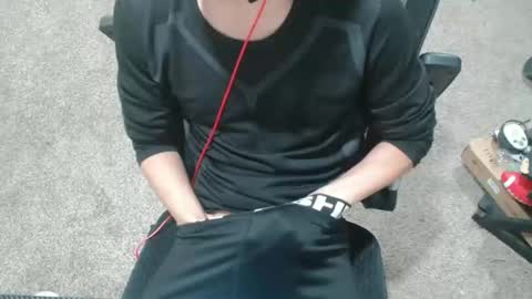 max online show from December 18, 3:02 am