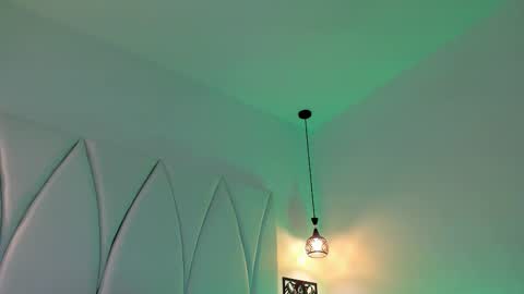 MAX online show from February 27, 4:13 am