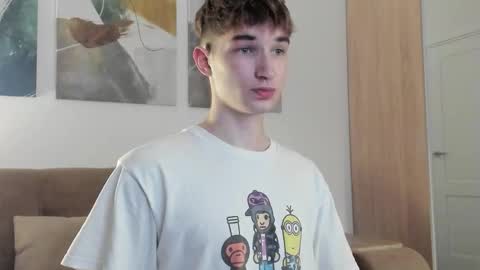 maxwellchik online show from September 12, 1:46 pm