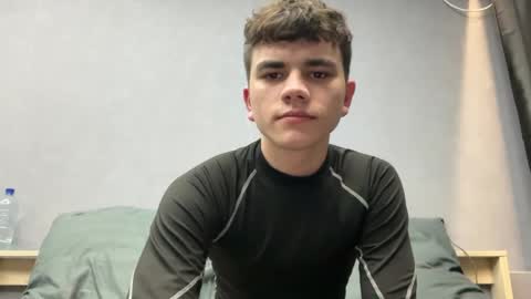 Max online show from April 6, 2:07 pm