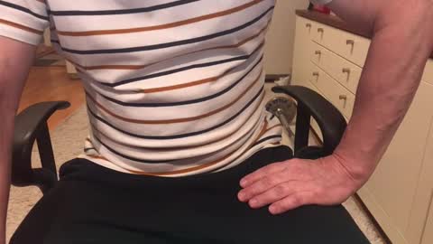 Max online show from February 5, 6:17 am