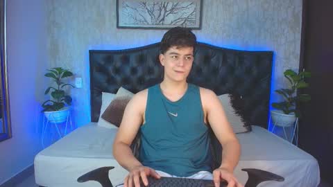 Maxxi online show from December 2, 4:53 am