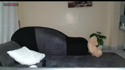 maxxinepetite online show from July 5, 9:16 am