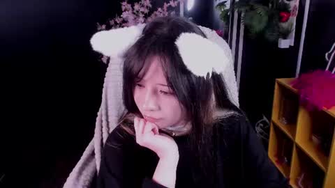 may_lings online show from June 18, 11:26 am