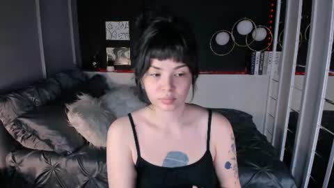 Maya online show from July 31, 3:24 pm