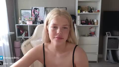 Maya online show from July 3, 3:22 am