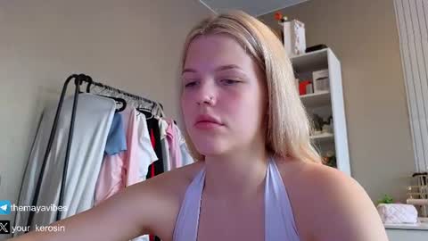 Maya online show from July 28, 4:21 am