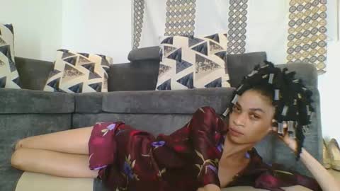maya online show from April 29, 2:38 am