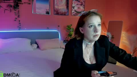 Maya online show from May 6, 3:34 am