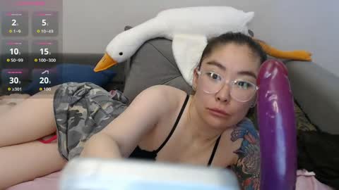 maya_kumashiro online show from May 4, 2:07 am