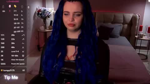 Maya Mils online show from November 13, 1:52 am