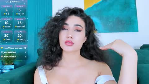 Maya online show from November 9, 3:26 pm