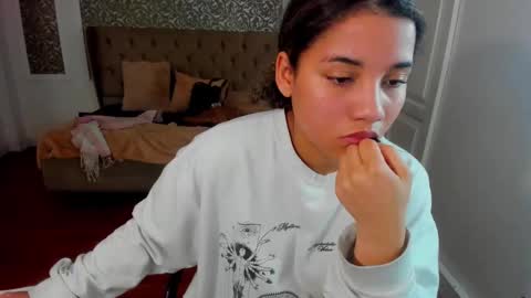 Maya online show from September 25, 4:08 am