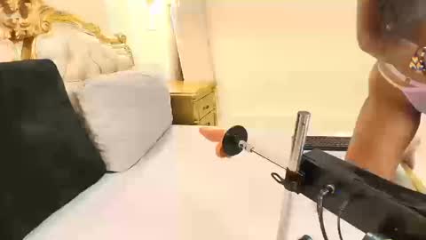 M A Y A  B A K E R online show from March 11, 9:29 pm