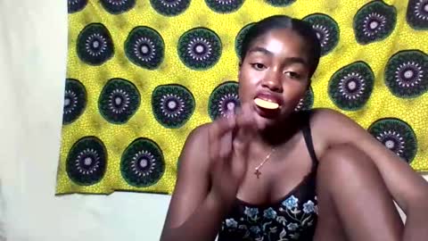 Snapshot of mayajadorelie chatting on September 29, 7:13 pm charlesia online show from September 29, 7:13 pm