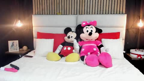 Nicolle Ruselle   Hello my lovely  schedule for great fun from  630 am and end 800 pm Colombian time I wait for you online show from March 11, 12:17 pm