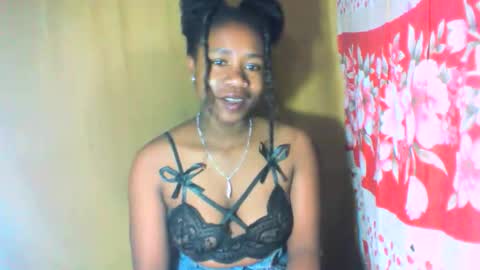 mayrah online show from October 28, 6:03 am