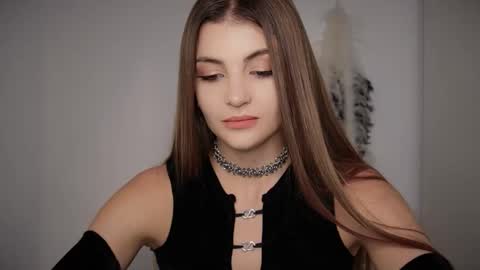 mayttease online show from June 4, 9:43 pm