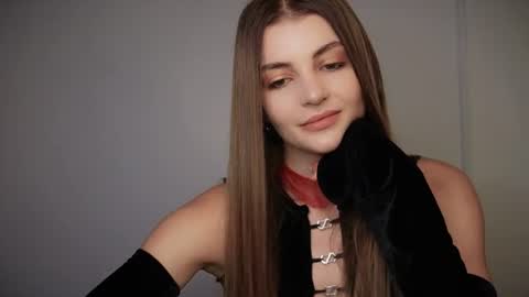 mayttease online show from August 1, 12:12 am
