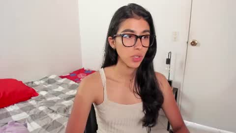 mazikeen_18 online show from July 28, 3:21 pm