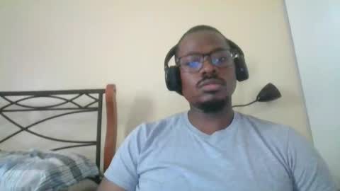 Mark online show from May 5, 7:19 pm