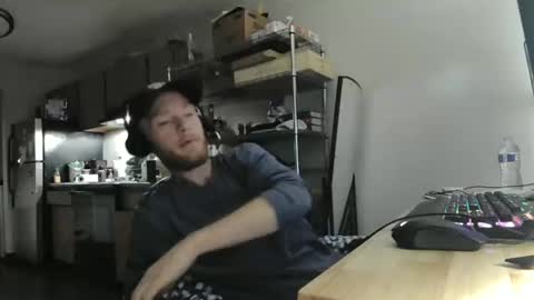 mcchoopyy online show from September 29, 2:43 am