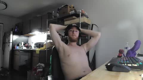 mcchoopyy online show from October 9, 1:00 am