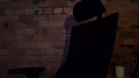 mcr8080 online show from March 11, 4:41 am