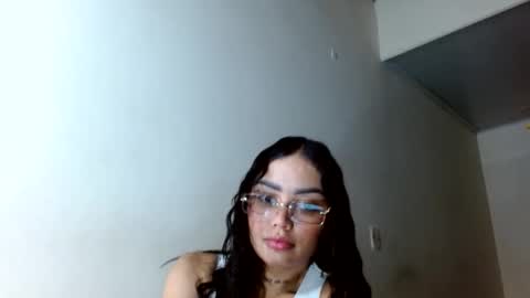 Dahiana scott online show from May 10, 4:52 am