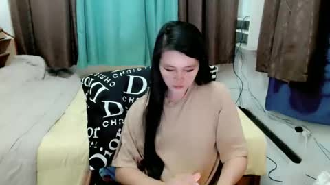 mea_mm19 online show from February 19, 7:46 pm