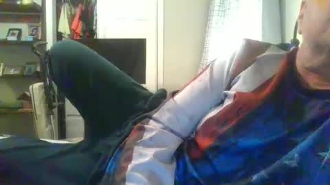 Snapshot of medic243 chatting on December 13, 4:22 am Medicineman online show from December 13, 4:22 am