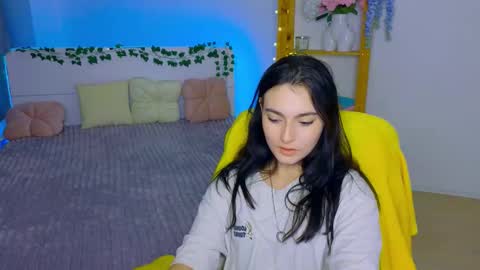 Dina online show from October 9, 9:20 pm