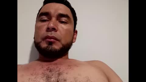 medina_chelo91 online show from October 9, 1:44 am