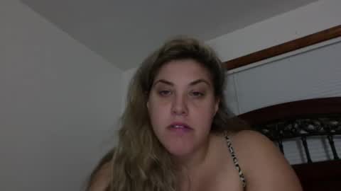 medinalight online show from November 3, 12:00 am