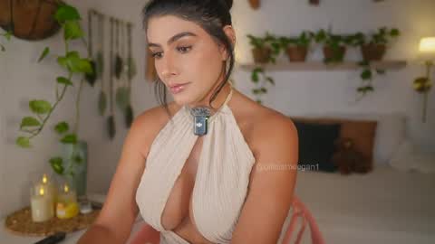 Andrea  online show from April 24, 2:30 pm