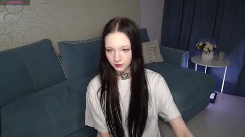 mefwhOre online show from November 13, 3:15 pm