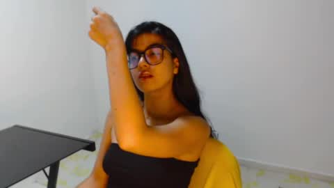 Meg4n Miauuuu online show from May 2, 11:05 am