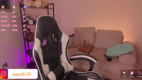 Megan online show from November 14, 7:10 am