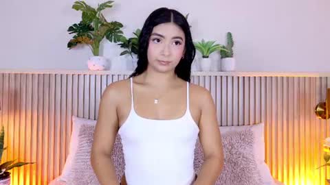 Carolina Paez online show from June 19, 12:33 pm