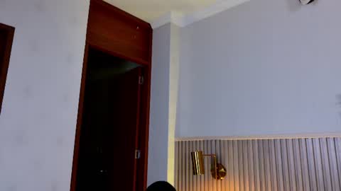 Carolina Paez online show from June 17, 12:21 pm