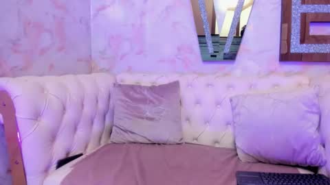 Megan online show from November 2, 2:06 pm