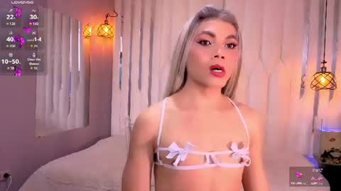 megan do santos online show from July 13, 8:01 pm
