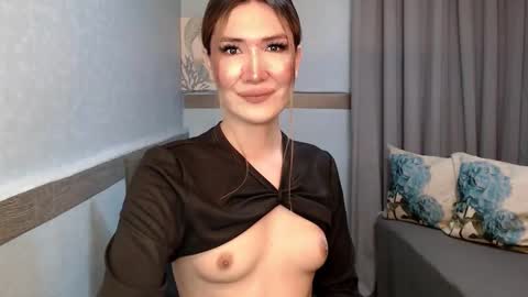 Megan online show from May 1, 9:20 pm